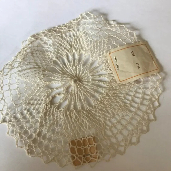 Lace Doilies Vintage Crochet Macrame Handmade Antique - Picture 6 of 10